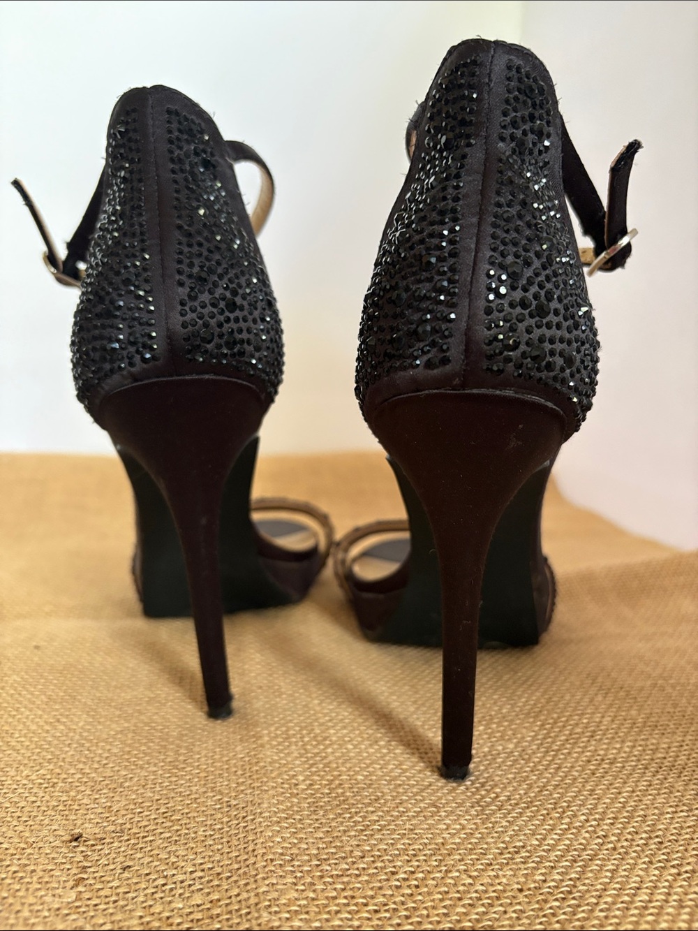 Badgley Mischka very sexy Black Crystal-Embellished Ankle-Strap Stilettos Size 6